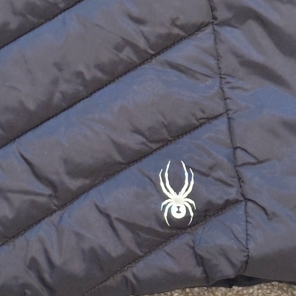 Women’s Spyder Winter Jacket - Picture 2 of 8